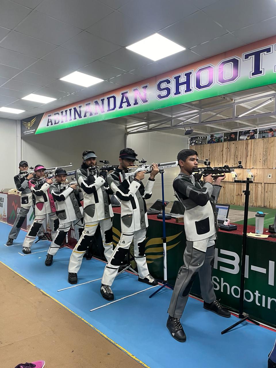 Group training session on the range